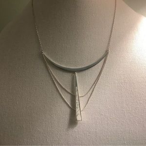 NWT! Stella & Dot reversible swag necklace